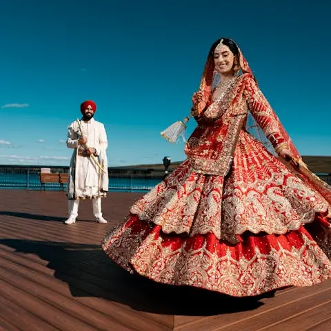 Man and woman in traditional clothing